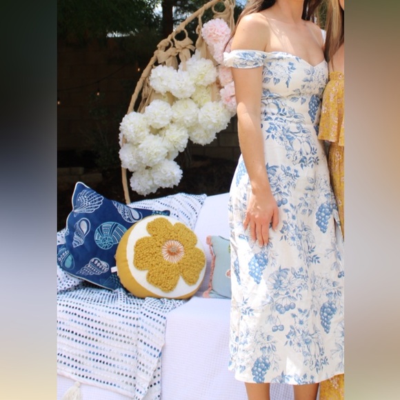 Reformation Bridgton Linen Dress in Corsica size 6 - Picture 8 of 9